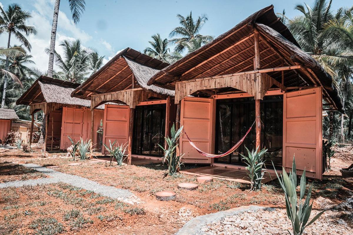 Freedom Society San Isidro (Siargao) Exterior foto