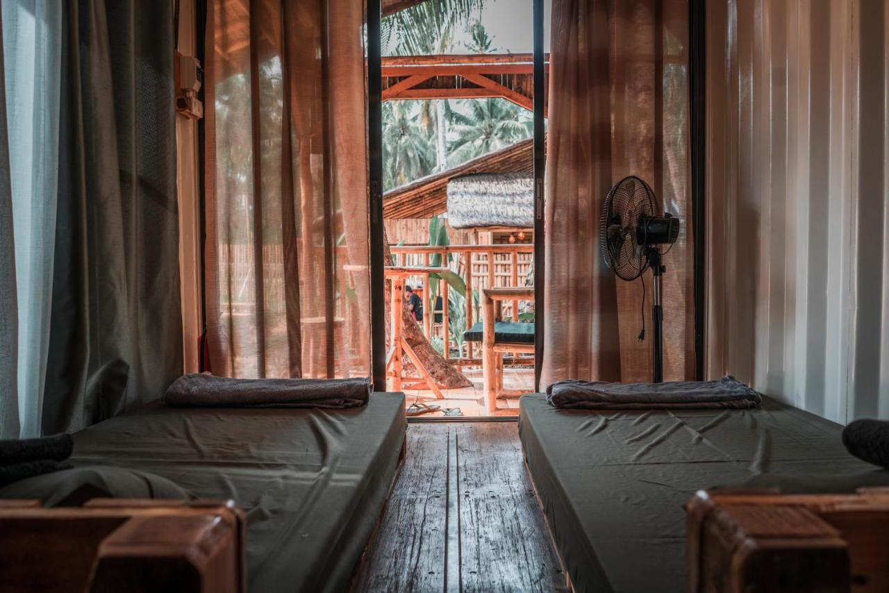 Freedom Society San Isidro (Siargao) Exterior foto
